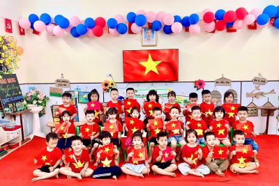 TRƯỜNG MẦM NON NINH HÒA CHÀO MỪNG NGÀY GIẢI PHÓNG MIỀN NAM 30/4